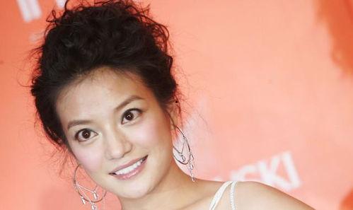 娱乐圈吃瓜小燕子是谁,揭秘她如何成为热门话题