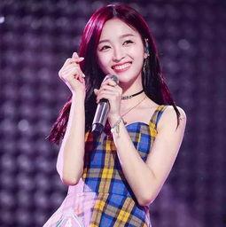 娱乐吃瓜君吴宣仪,娱乐吃瓜界的“瓜王”